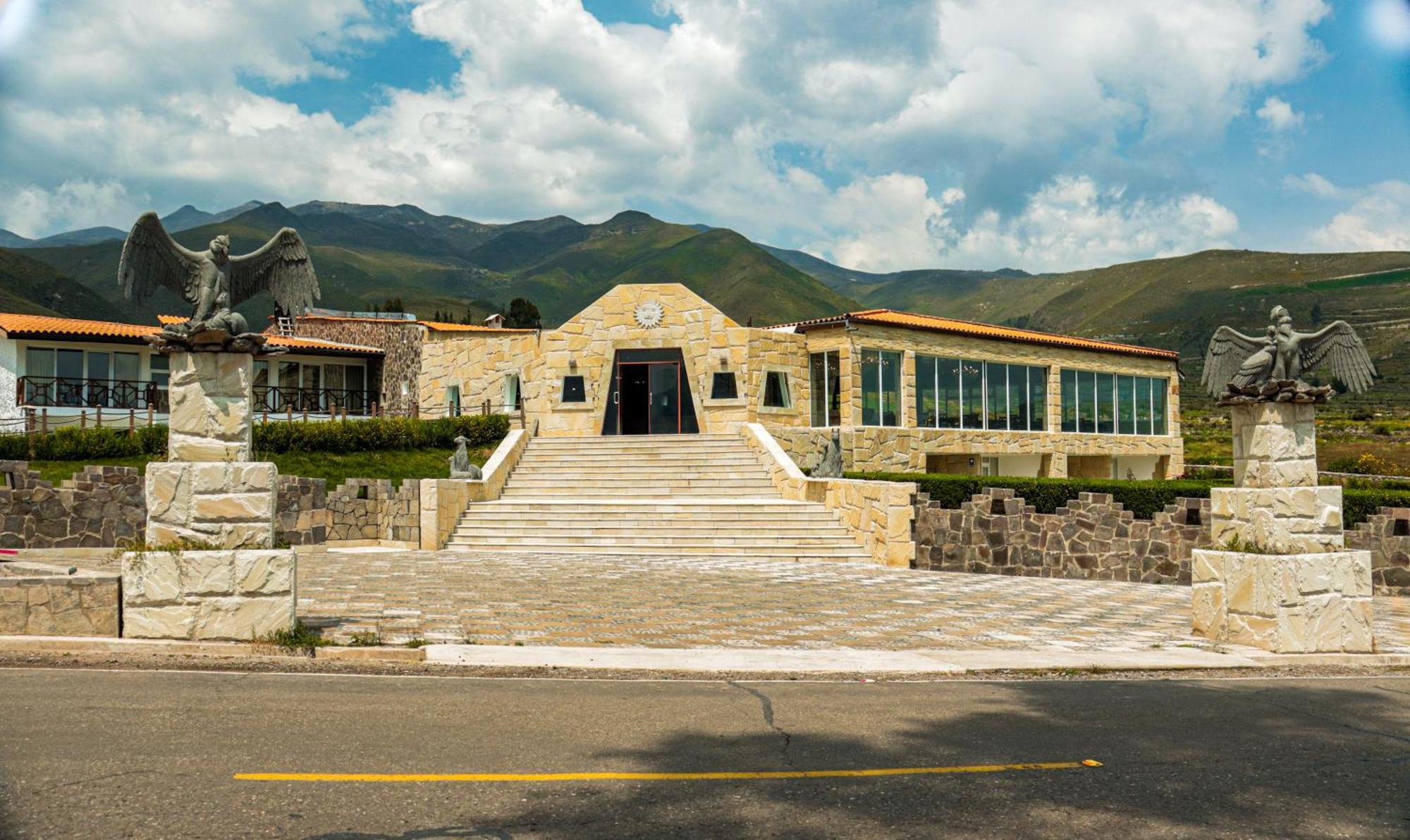 Hotel Puerta Del Sol Colca Yanque Buitenkant foto
